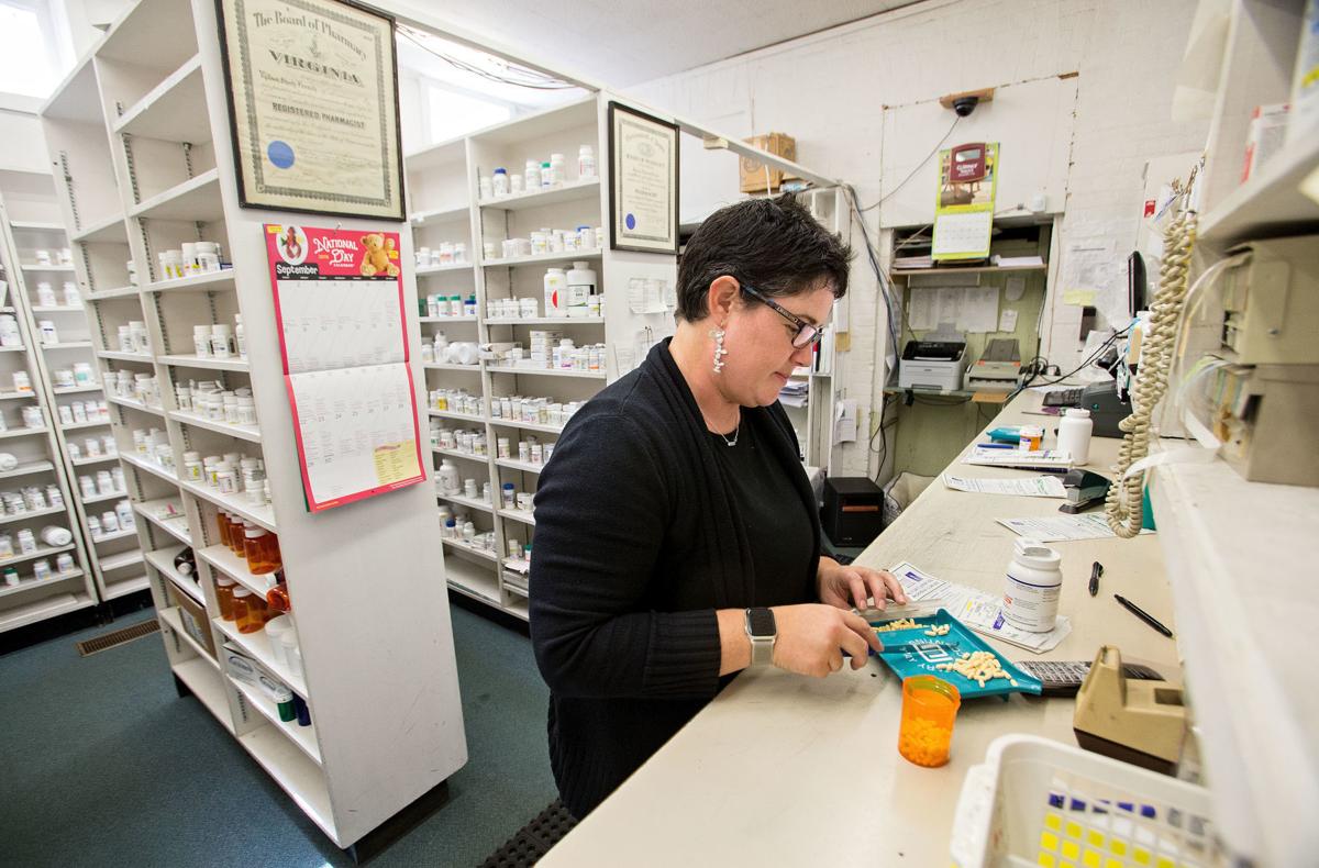 Walton & Smoot Pharmacy bids farewell Nvdaily