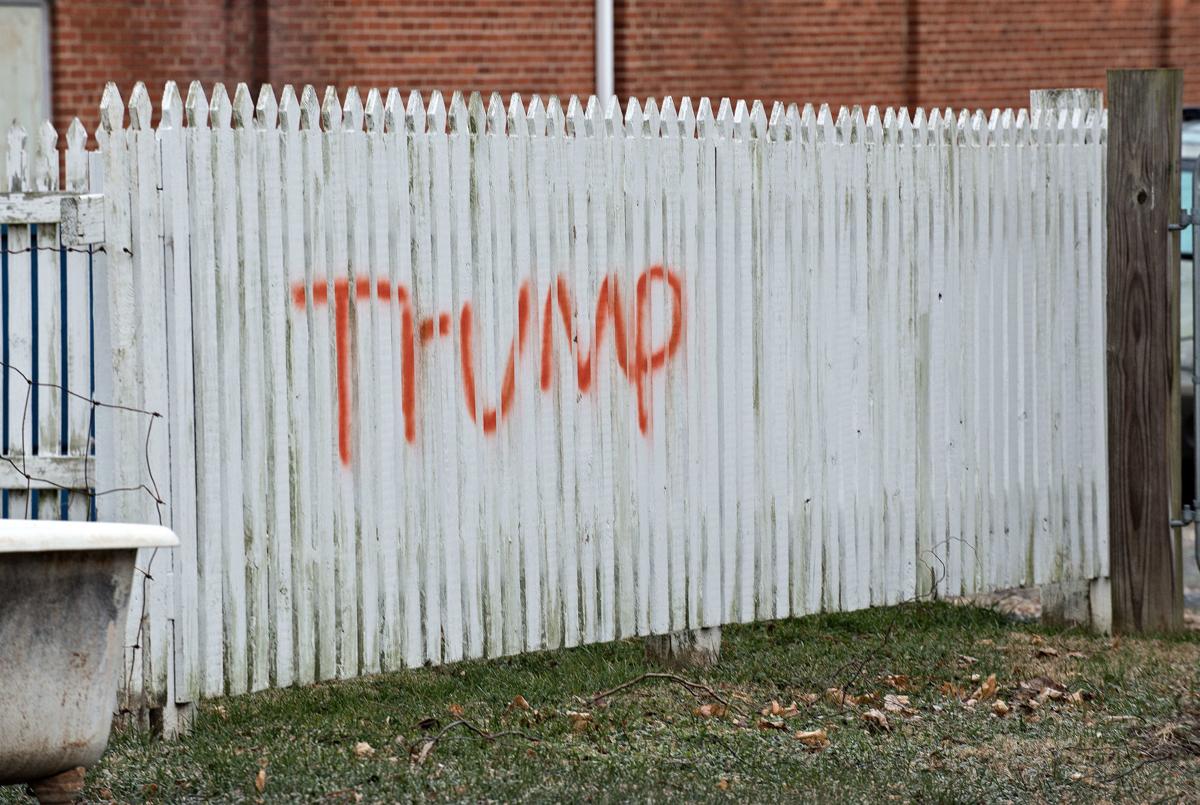 Home With Anti Trump Sign Vandalized Again Nvdaily Nvdaily Com