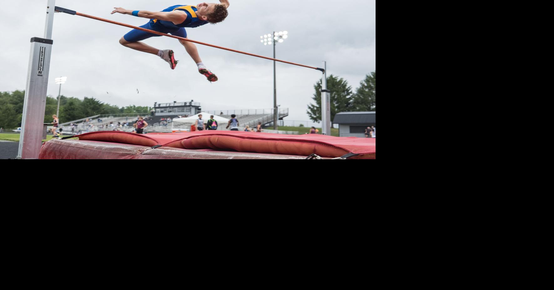 Prep roundup: Central boys, Strasburg girls finish third in Region 2B meet