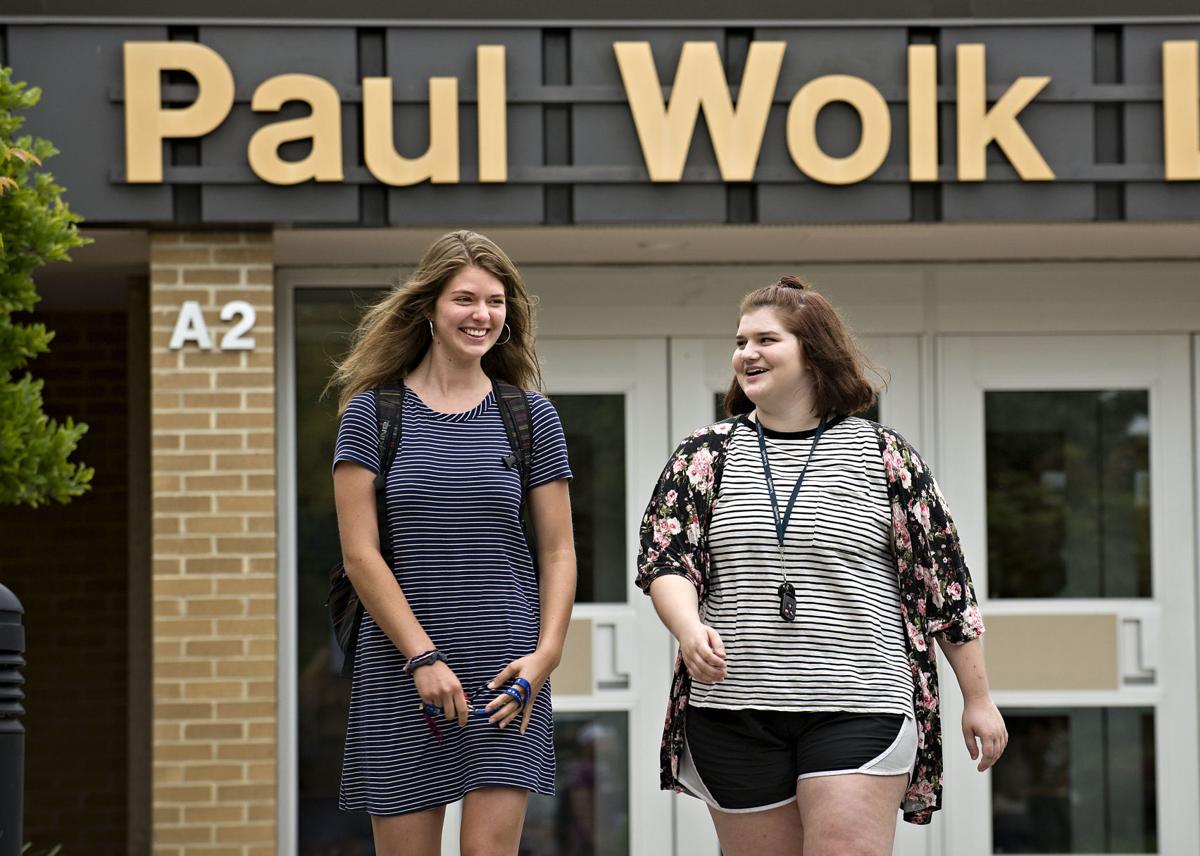 Good energy' on first day back at LFCC | Frederick County | nvdaily.com