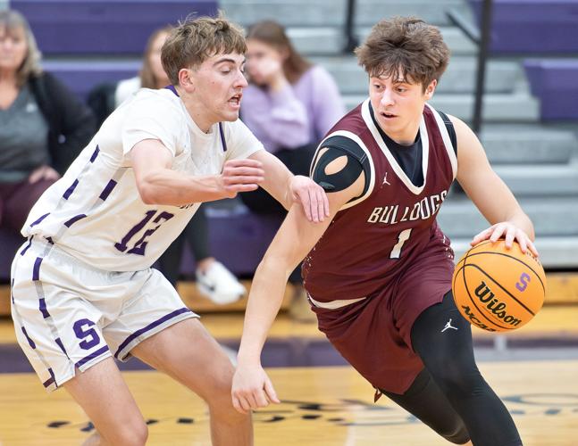 Second-period surge lifts Strasburg past Luray | Nvdaily | nvdaily.com