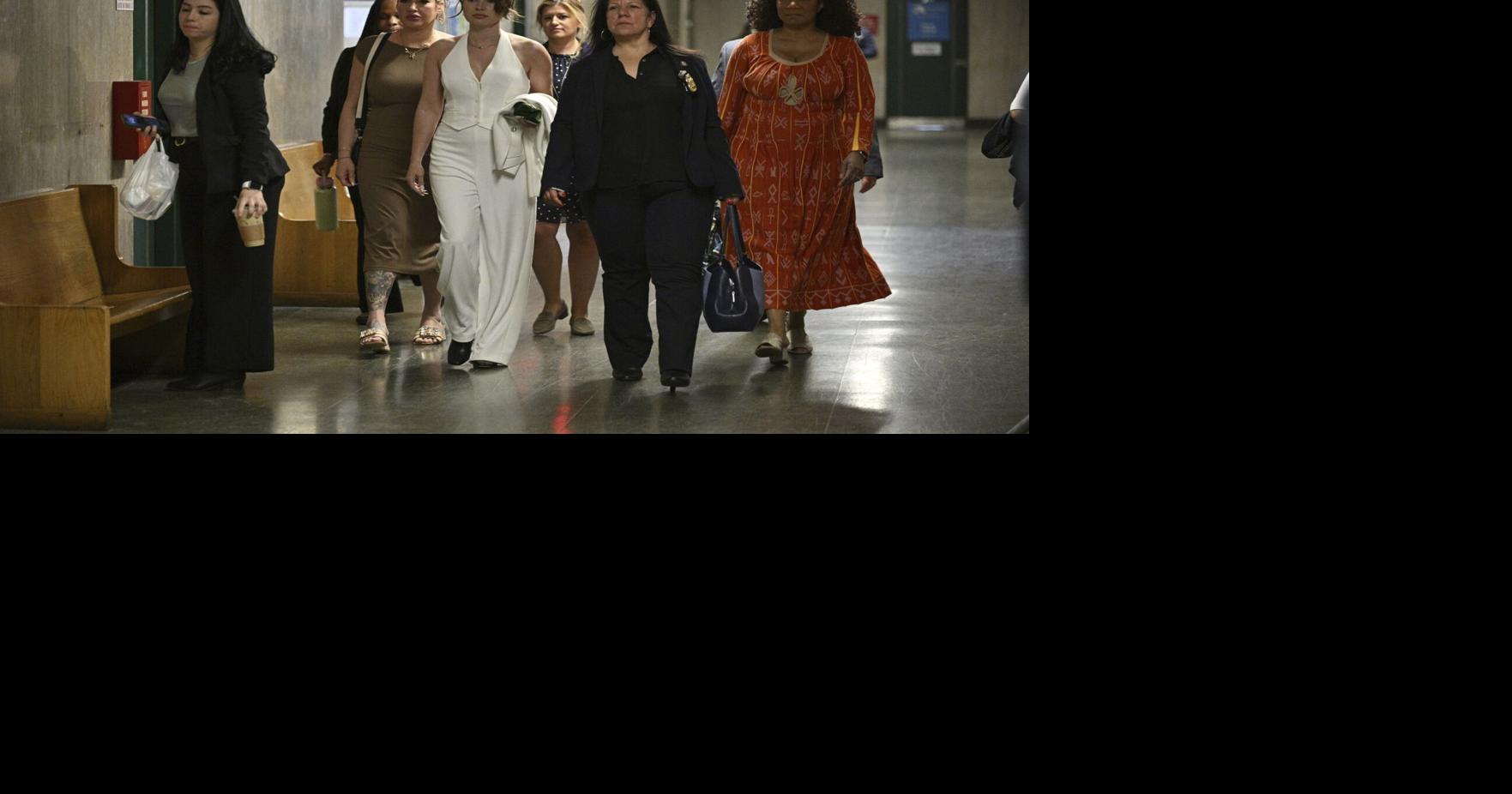 Weinstein trial turns tense as accuser gestures at him and lawyers clash over a movie reference A key witness stared down Harvey Weinstein and pointed sharply at him as she left court in sobs By JENNIFER PELTZ - Associated Press May 20, 2025 May 20, 2025 Updated 3 mins ago