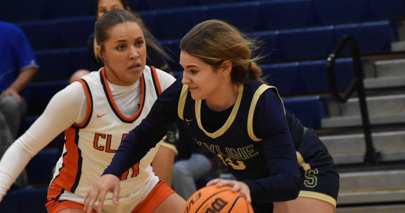 Defending state champion Clarke County rolls in opener - Vimarsana News