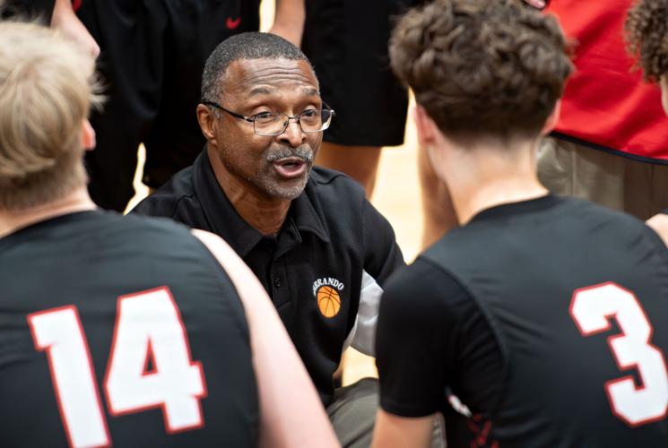 Sherandy Sherando holds off Strasburg for boys' basketball win | Winchester Star ...