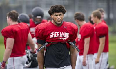 Sherando Football Camp Notebook Seniors Big Key To Warriors This