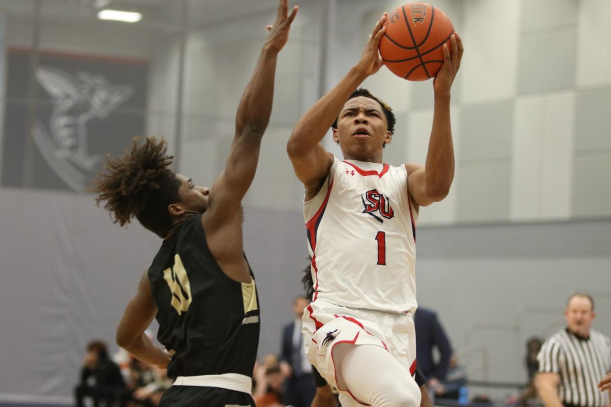 Su Men S Basketball Team Attacking String Of Losing Seasons