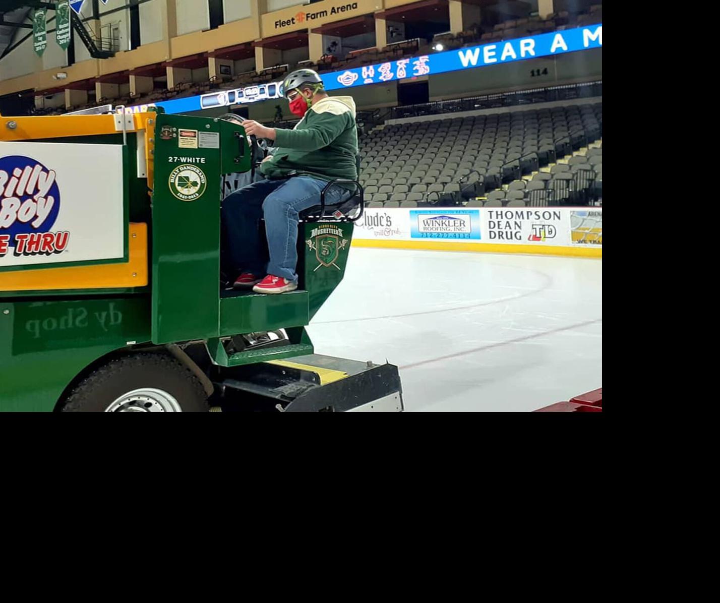 Kronberg ‘Zamboni Experience’ cool experience for this hockey lover
