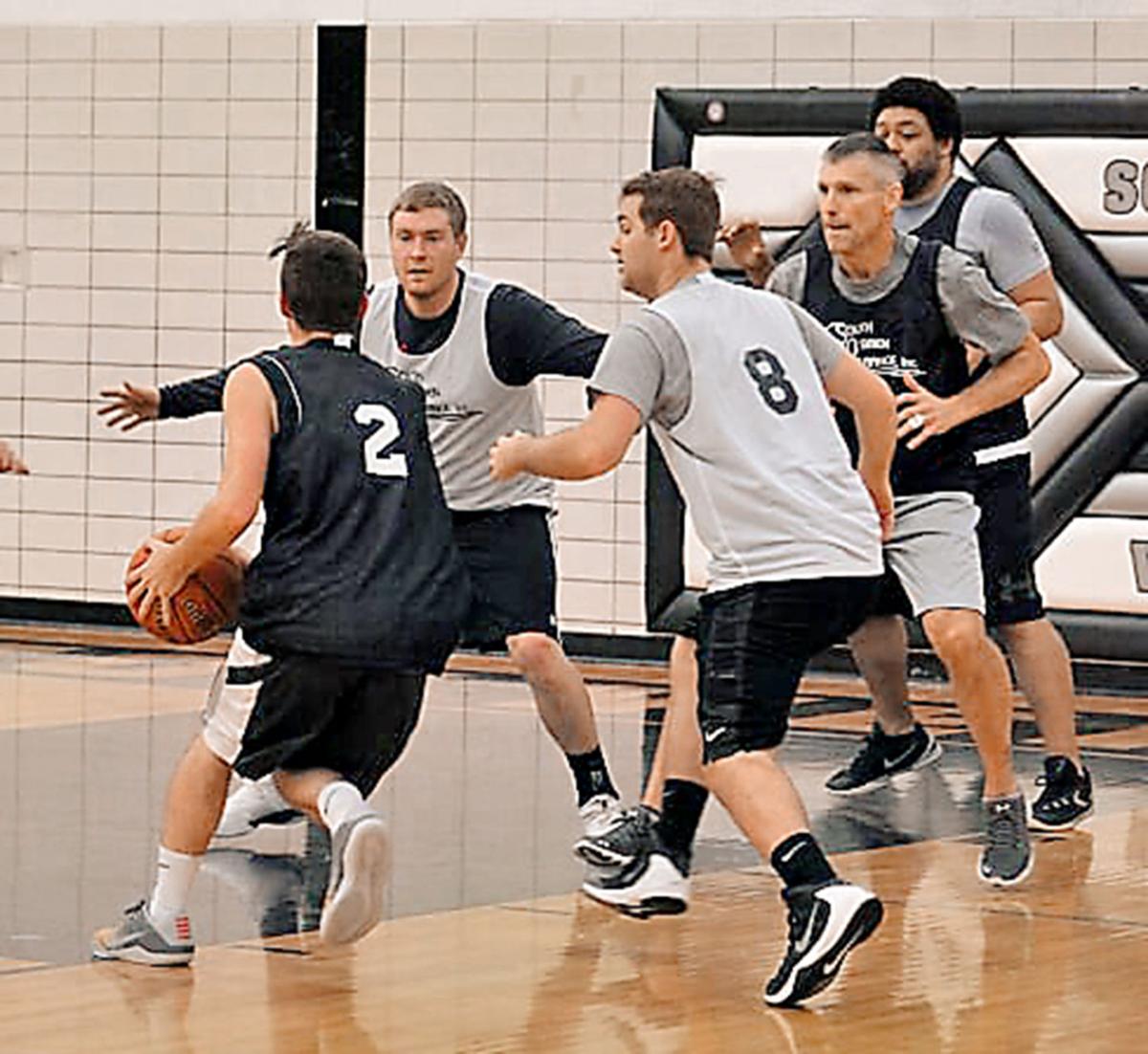 South O Brien Hosts Alumni Basketball Game News Nwestiowa Com