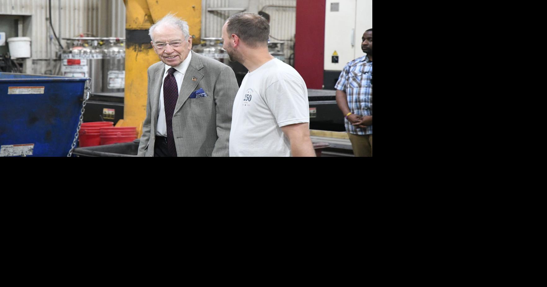 Sen. Grassley hosts town hall at B&B Gates in rural Doon