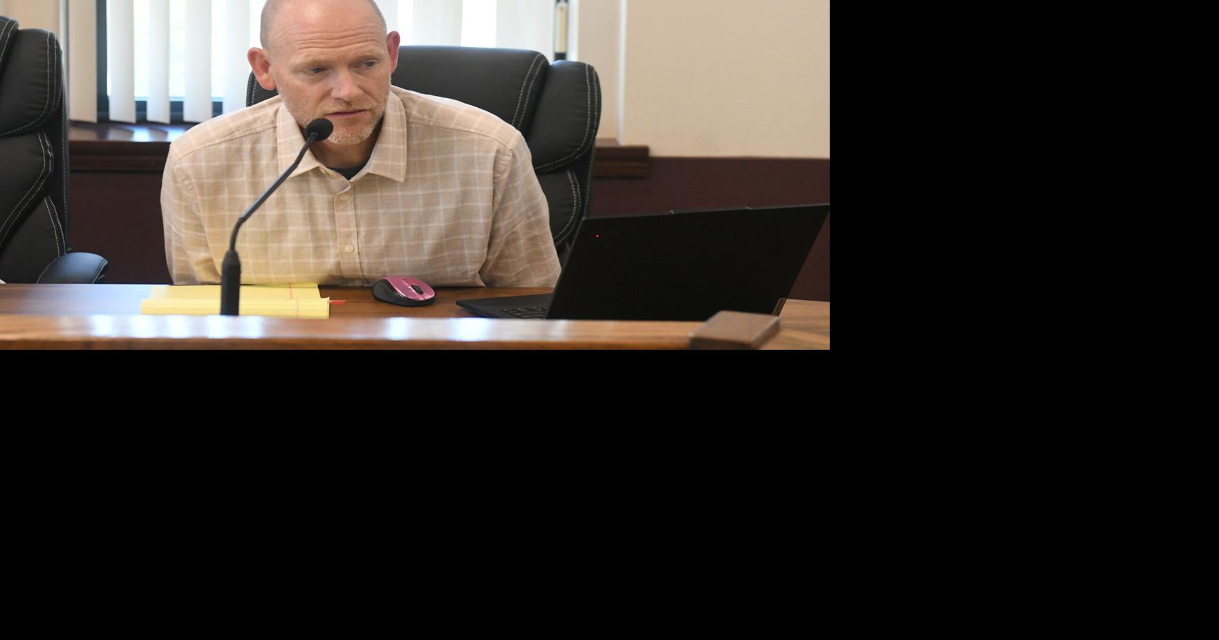 Sheldon council votes to recoup abatement costs from property