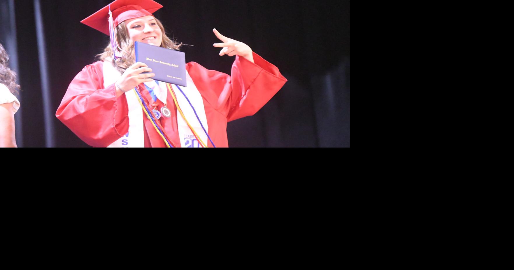 Westergard gives graduation speech | Hawarden Independent/Ireton ...