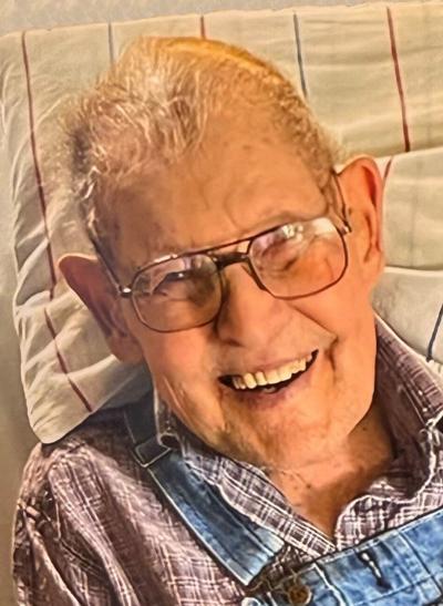 Wayne R. Hamilton Jr Wayne Hamilton, 94, Alcester, SD | Obituaries | nwestiowa.com