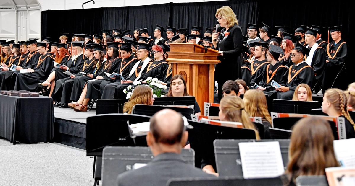 Sheldon Graduating Sheldon Class of 2022 graduation is Sunday | News | nwestiowa.com