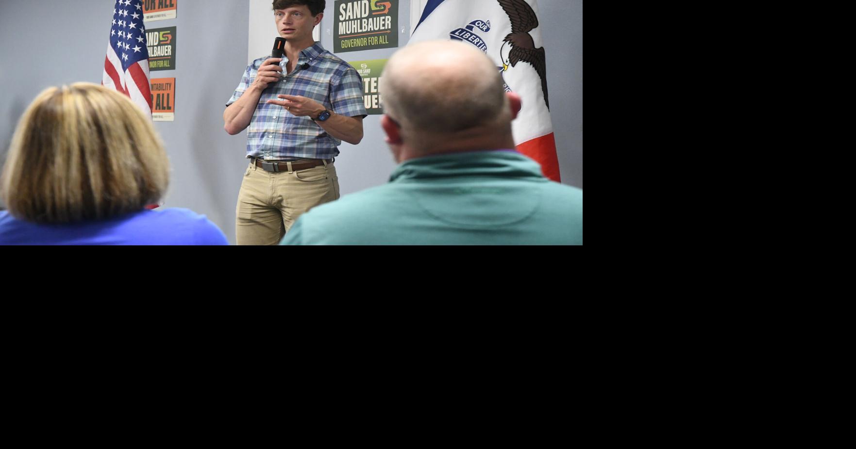 Sand hosts Rock Rapids town hall in search of ‘better and truer' state