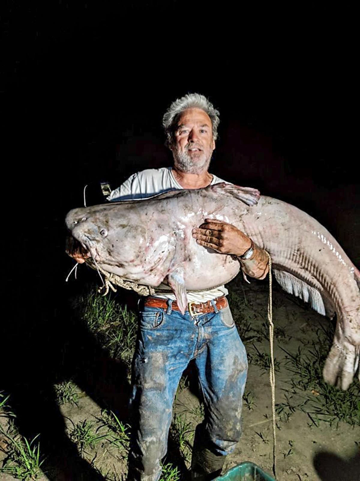 Big Sioux Cat Anglers Group Reels In Fun Hawarden Independent
