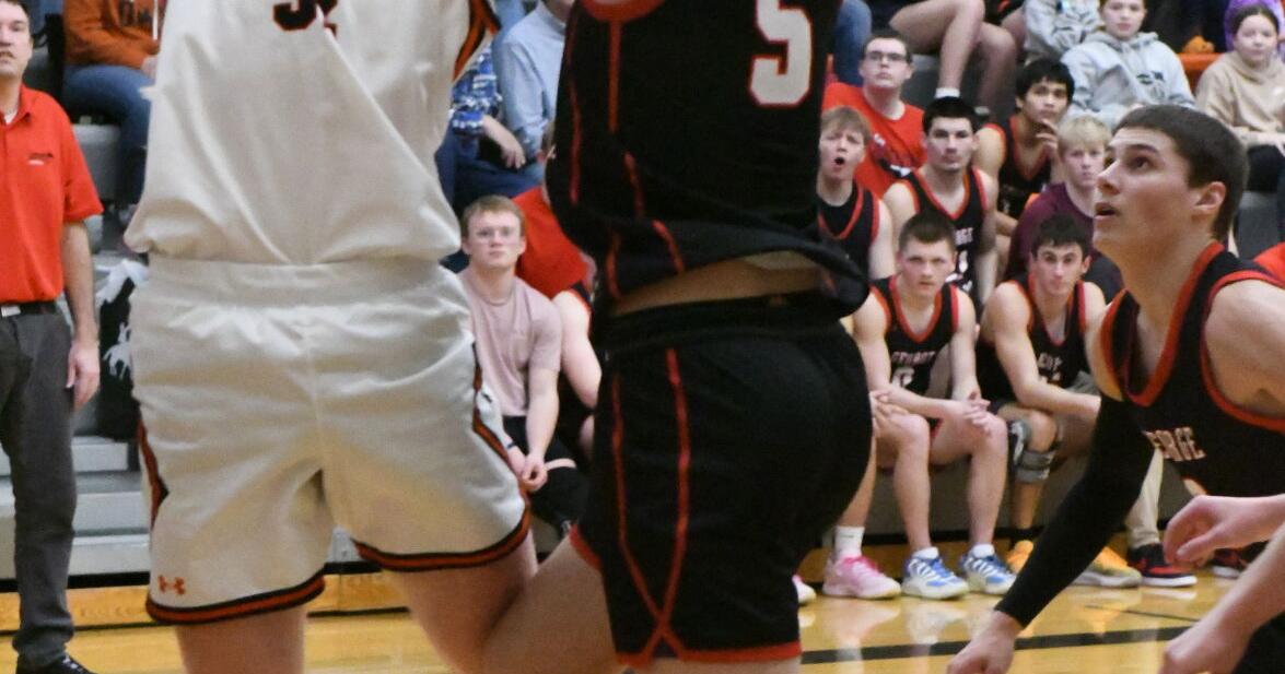 Boys Basketball: George-Little Rock vs Sibley-Ocheyedan