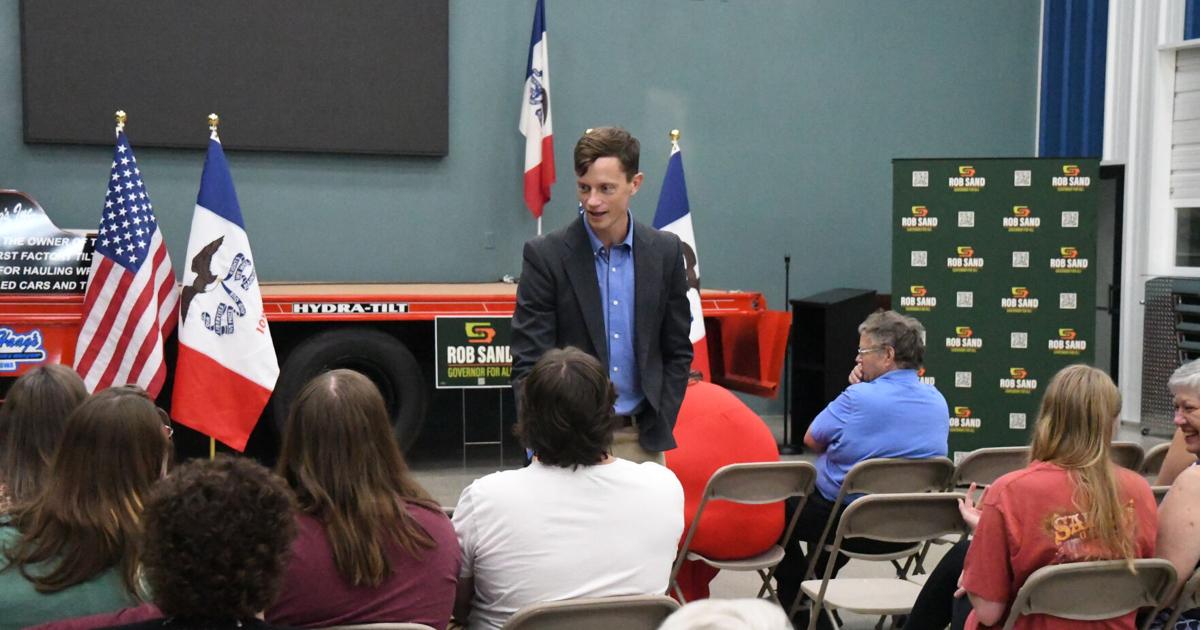Governor candidate Sand travels through N'West Iowa