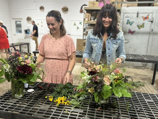 Farmtotable dinner draws crowd at Alissa's Flower Farm News