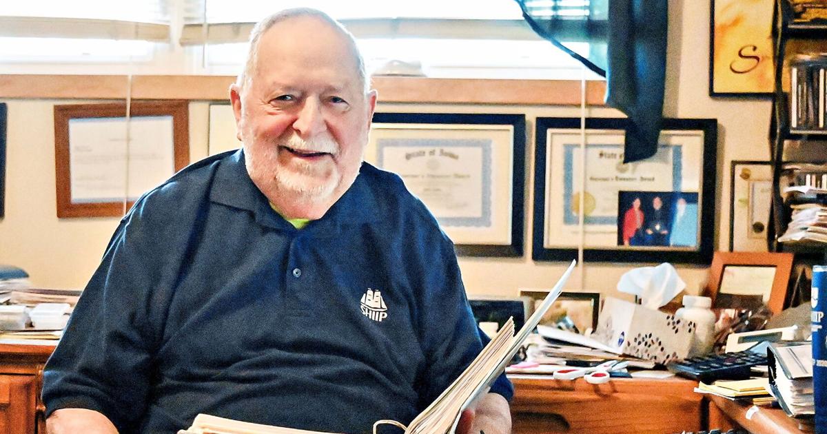 Being like Mike for Volunteer Week | News | nwestiowa.com