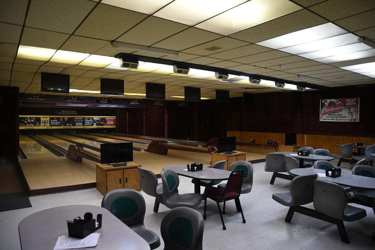 Sibley Bar And Bowling Alley Under New Owners News Nwestiowa Com