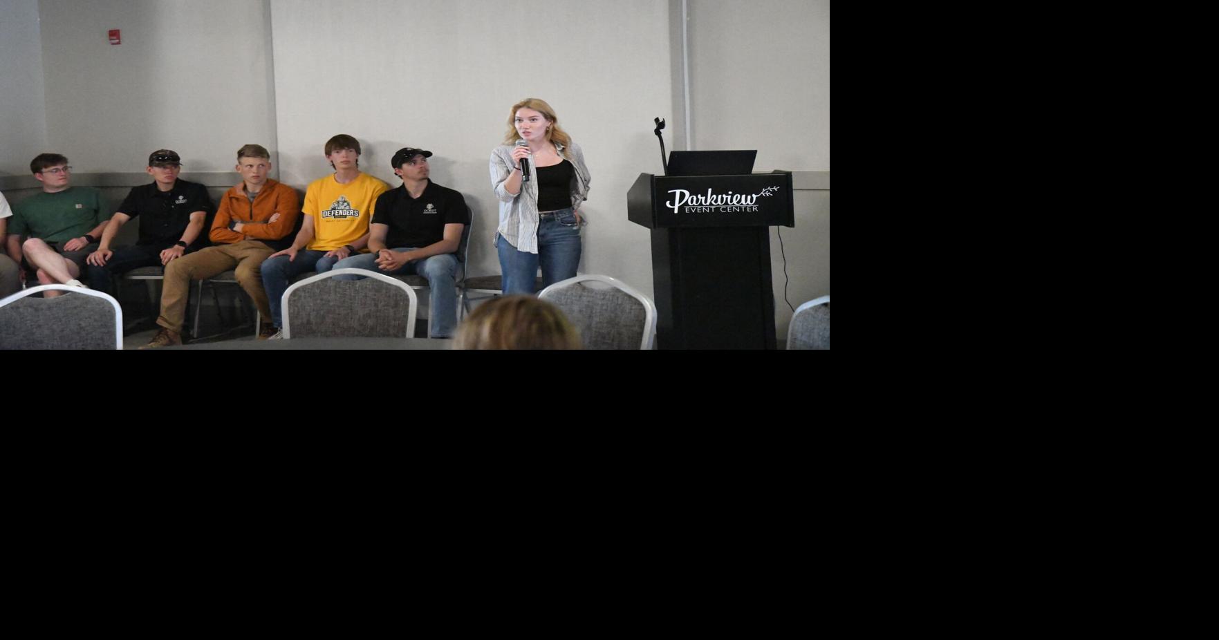 Dordt students make plan for flood plain nature preserve