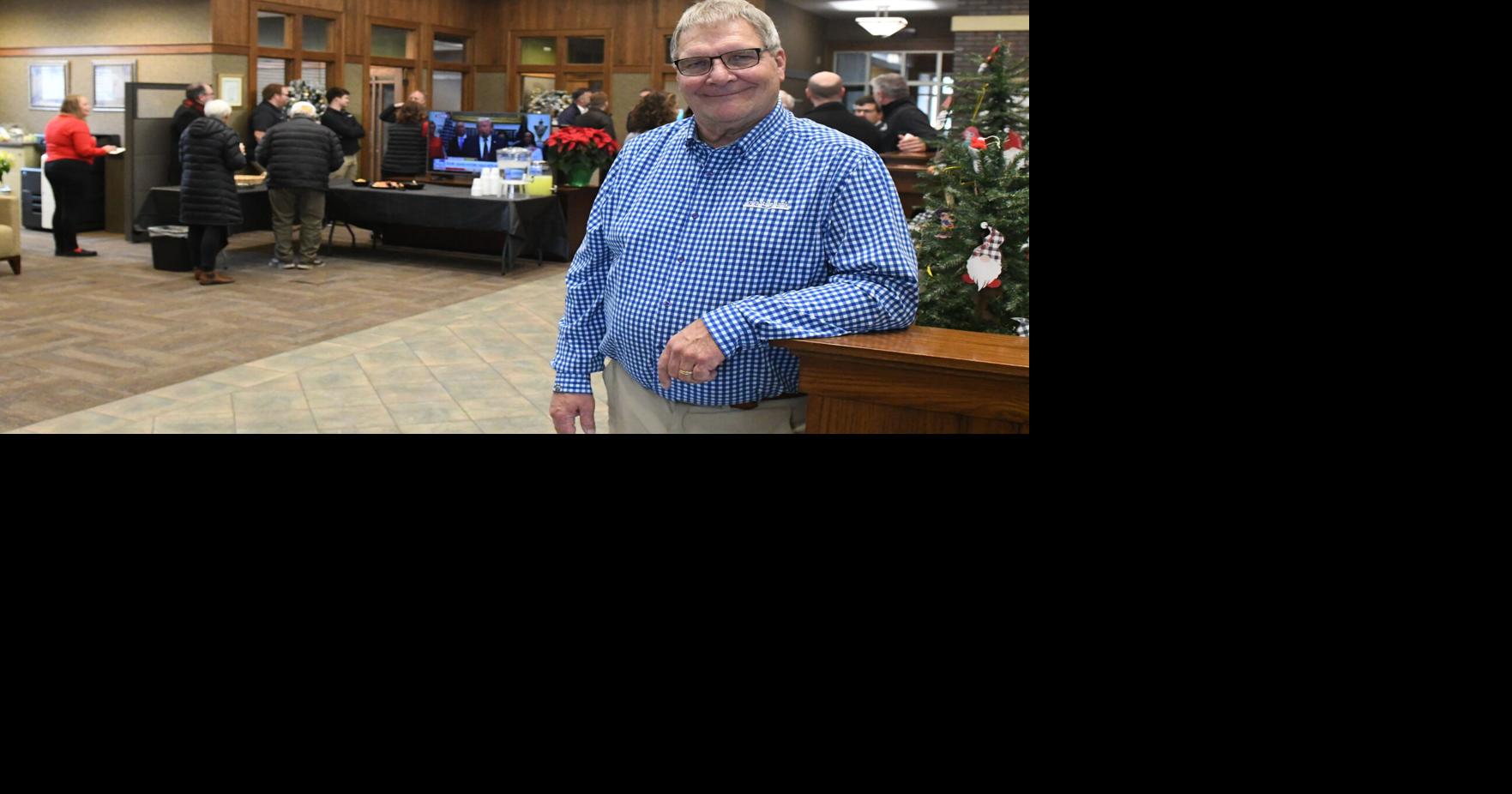 Kleinwolterink retires after 26 years at Iowa State Bank