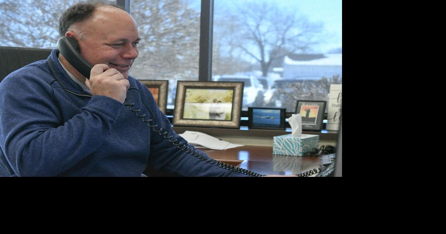 Peoples Bank leaders talk local roots | News | nwestiowa.com