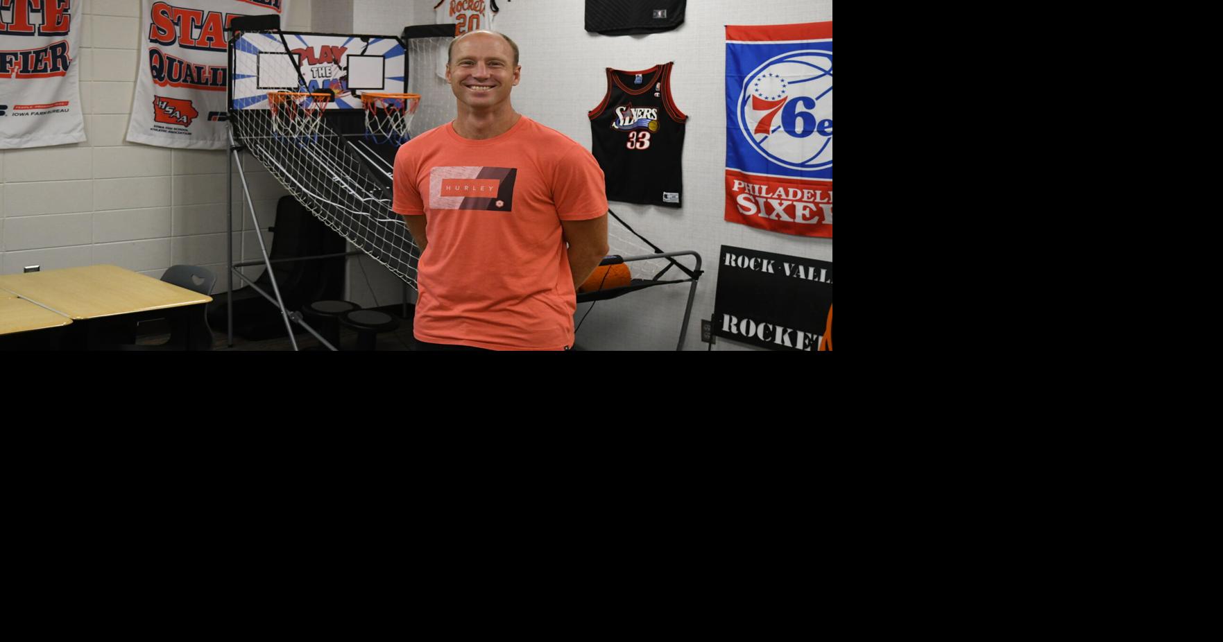 Vander Maten loves family feel Rock Valley provides