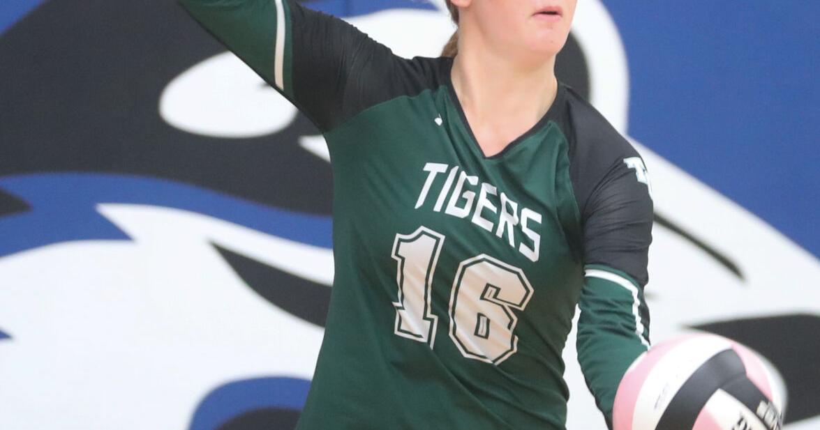 Volleyball: Trinity Christian and HMS at Harris-Lake Park