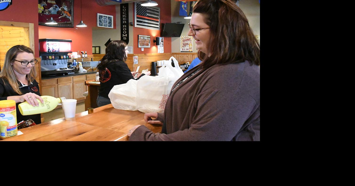 Pour up Iowa bars sell mixed drinks togo News