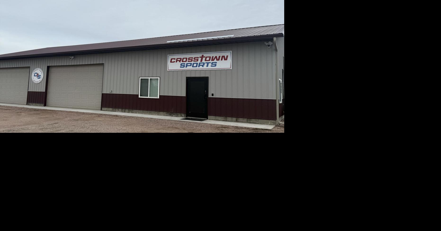 Ribbon cutting to celebrate Crosstown Sports opening