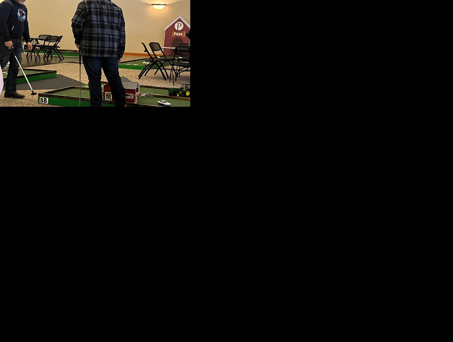 Minigolf brings fun to community and funds for club Hawarden Independent/Ireton Examiner