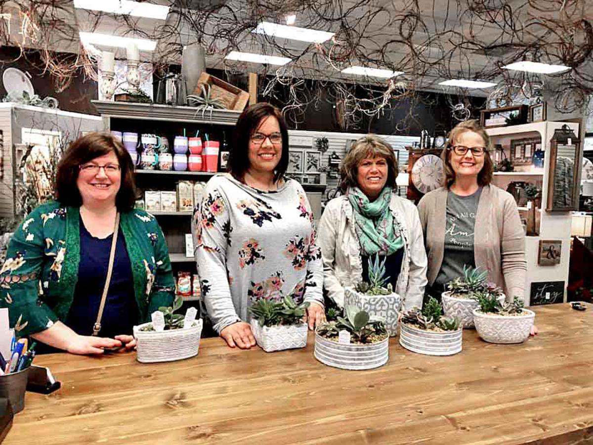 Rock Rapids store offers floral classes News