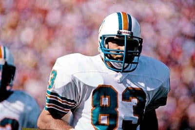 Den Herder remembers his coach Don Shula, Sports