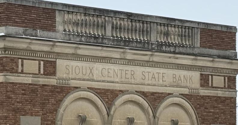 Sioux Center bank’s colored history