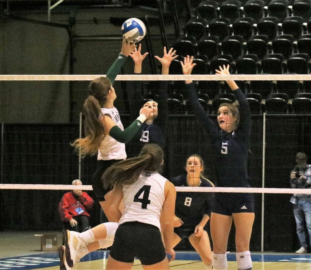Washburn upsets Northwest volleyball in tightly contested MIAA
