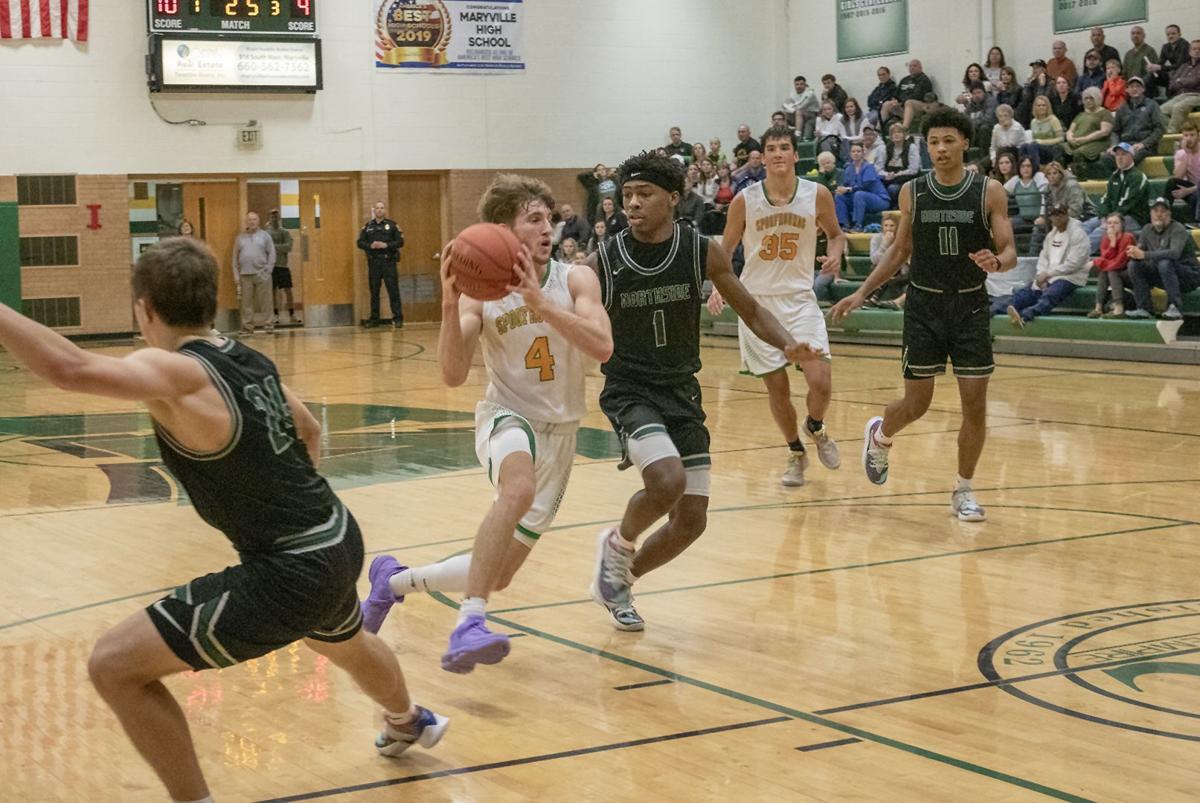 Despite A Rocky Start Maryville Boys Basketball Aims To Improve