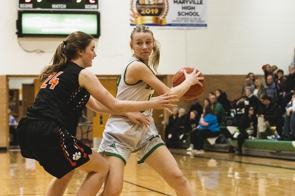 Despite Prolonged Time Off Maryville Girls Basketball Continues