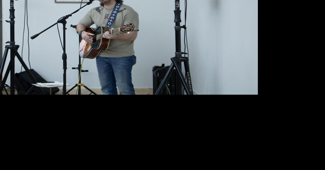 Haven Coffee and Goods hosts live music event for first time, owner intends to bring more