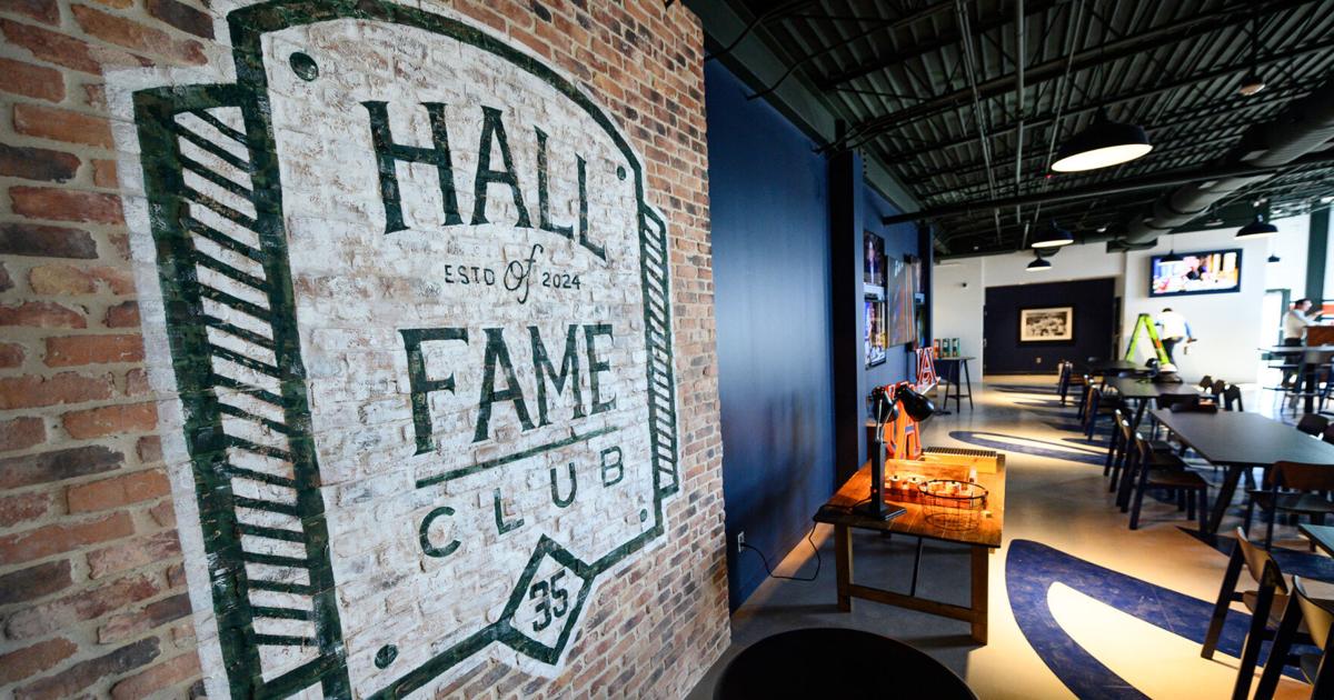 A tour of Auburn baseball's new Hall of Fame Club