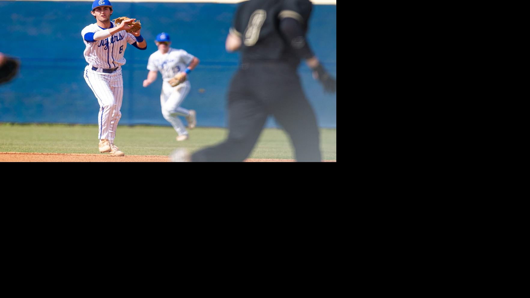 OANow.com - Auburn High holds off Columbus for another win image