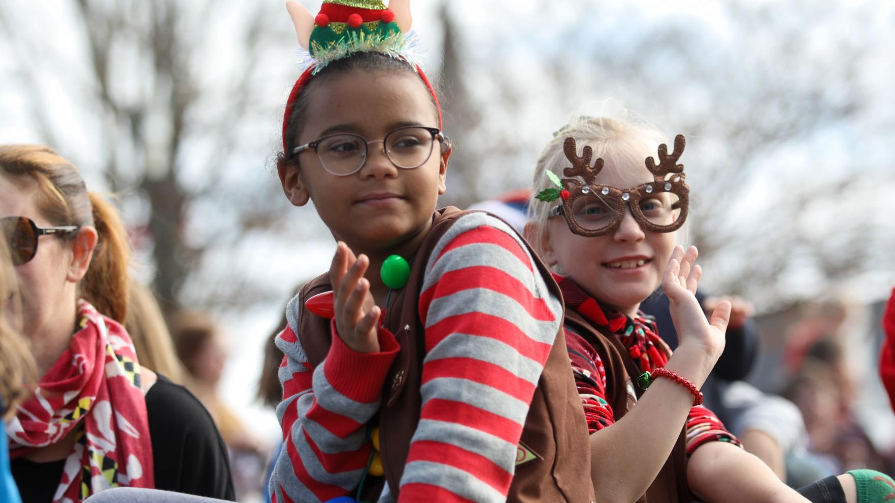 Opelika Christmas Parade 2021 Opelika Adapts Traditional Christmas Parade To A Stationary Event Due To Pandemic Local News Oanow Com Opelika Christmas Parade 2021 Opelika Adapts Traditional Christmas Parade To A Stationary Event Due To Pandemic Local News Oanow Com