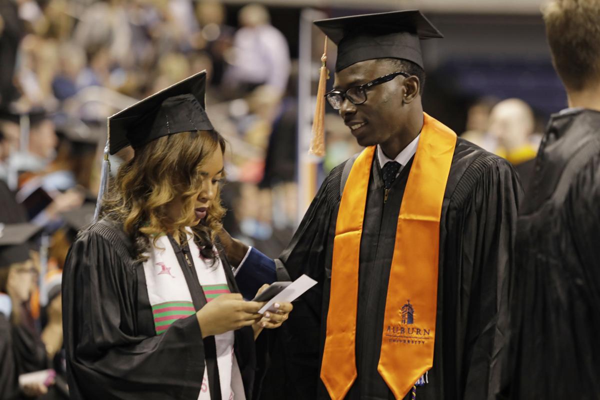 PHOTOS Auburn 5717 Graduation
