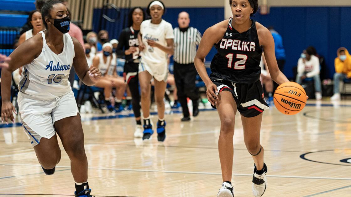 OANow.com - Opelika races past Valley for area win image