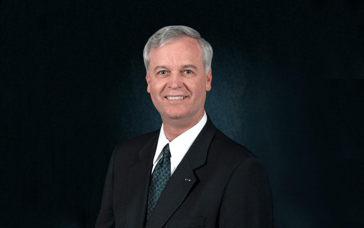 Auburn alumnus, decorated veteran and nonprofit leader Dr. Gordon Sumner to deliver summer commencement address