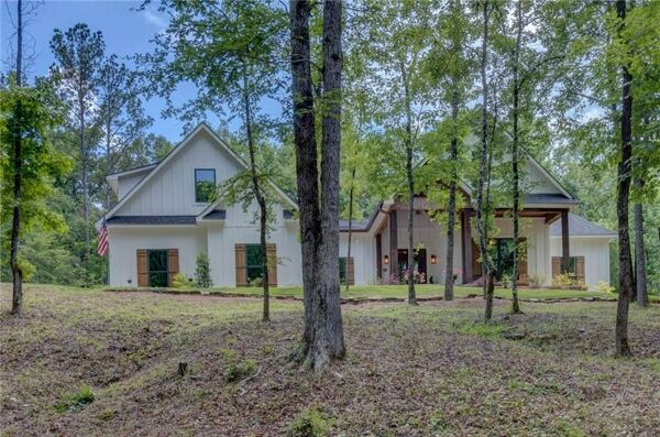 4 Bedroom Home in Smiths Station - $519,900