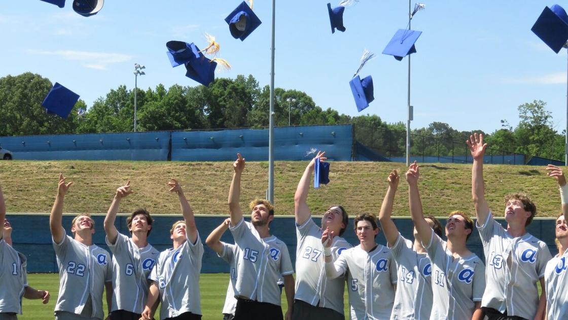 OANow.com - Graduation and a championship? Auburn High baseball’s 12 seniors hope for both Thursday image