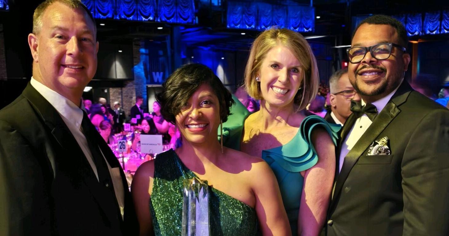 Auburn City School Kim Johnson receives award - Vimarsana News