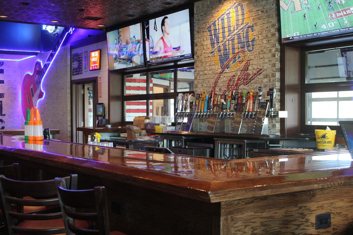 Wild Wing Café opens in Opelika Opelika