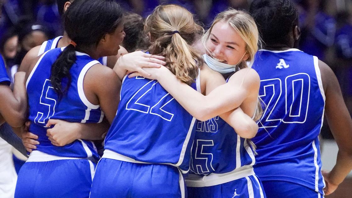 OANow.com - Dominant third quarter leads Auburn High girls to victory in regional finals image